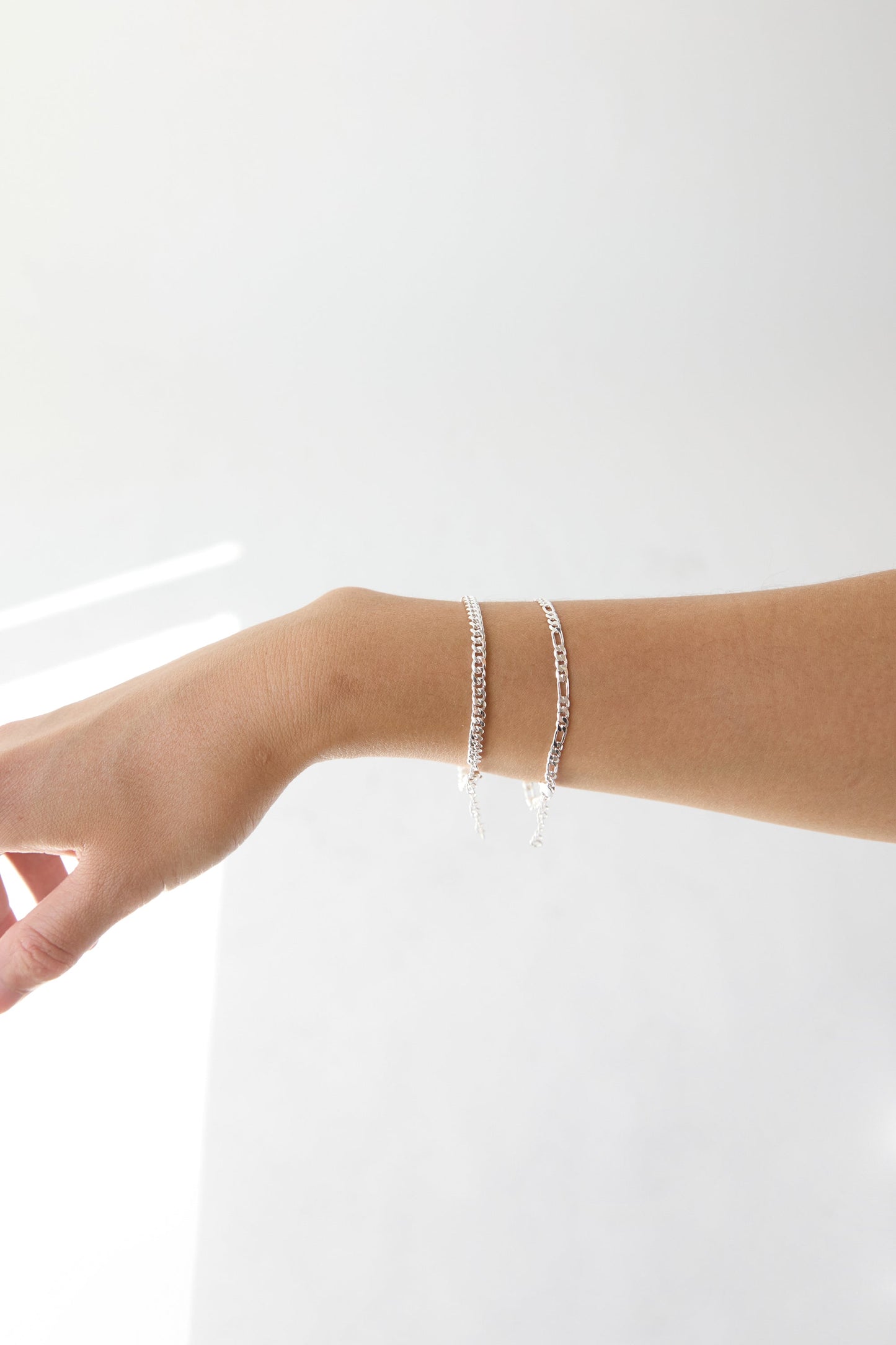 MINIMAL BRACELET SET
