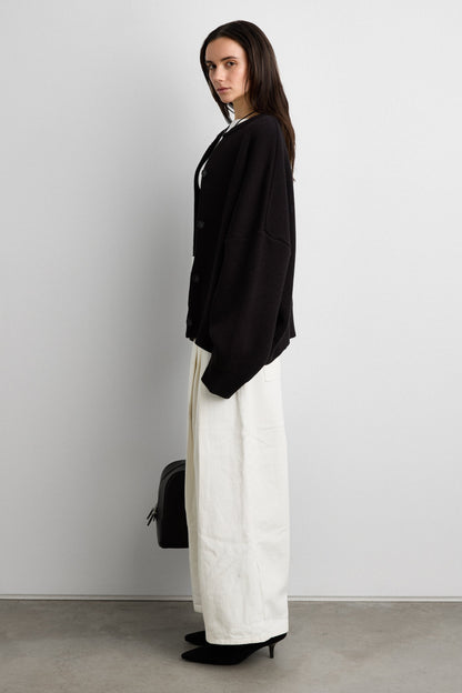 CHUNKY OVERSIZED KNIT SWEATER
