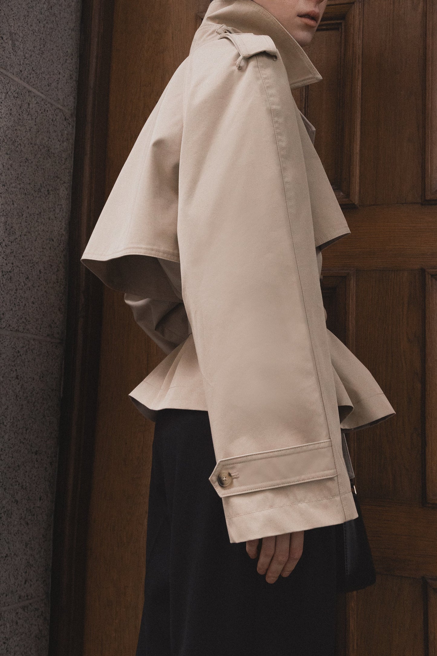 SHORT BELTED TRENCH COAT