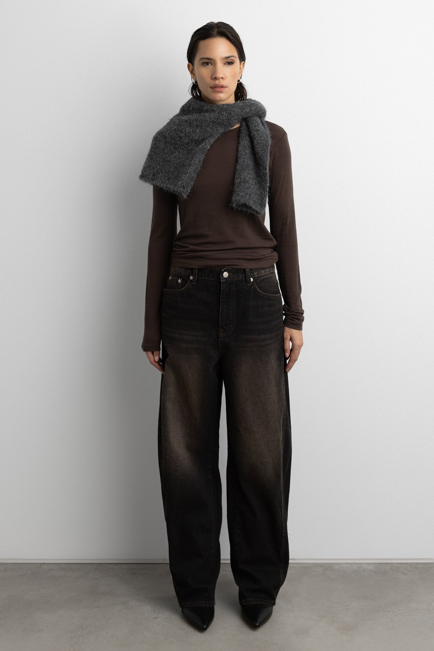BLACK WASH CORDUROY STRAIGHT LEG JEAN