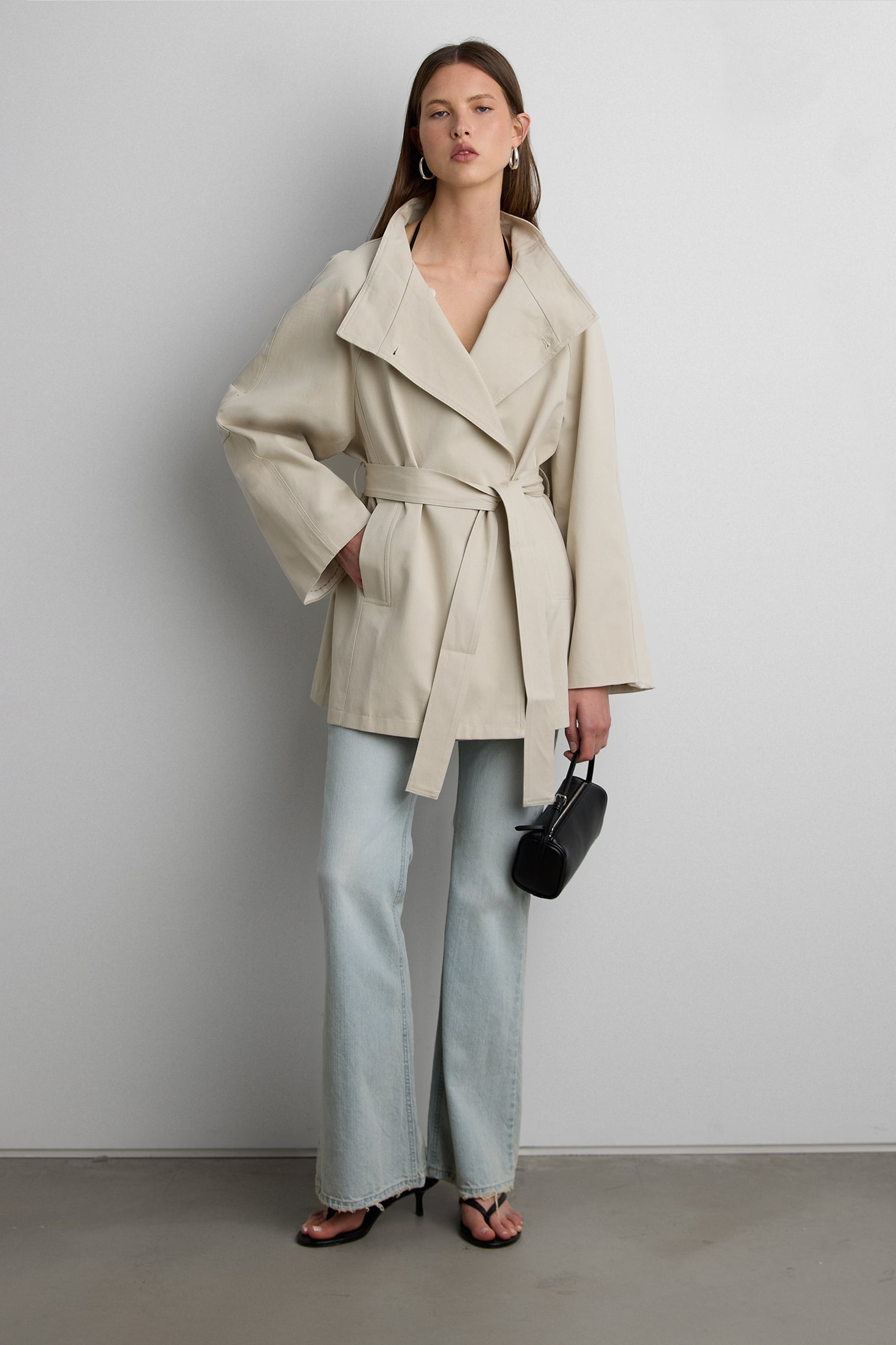 BELTED FUNNEL NECK JACKET