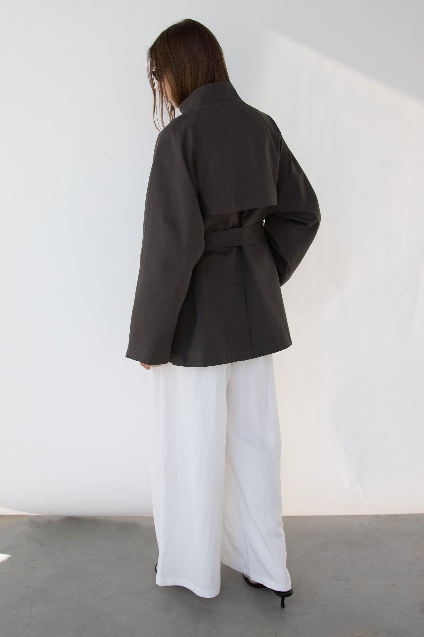 BELTED FUNNEL NECK JACKET