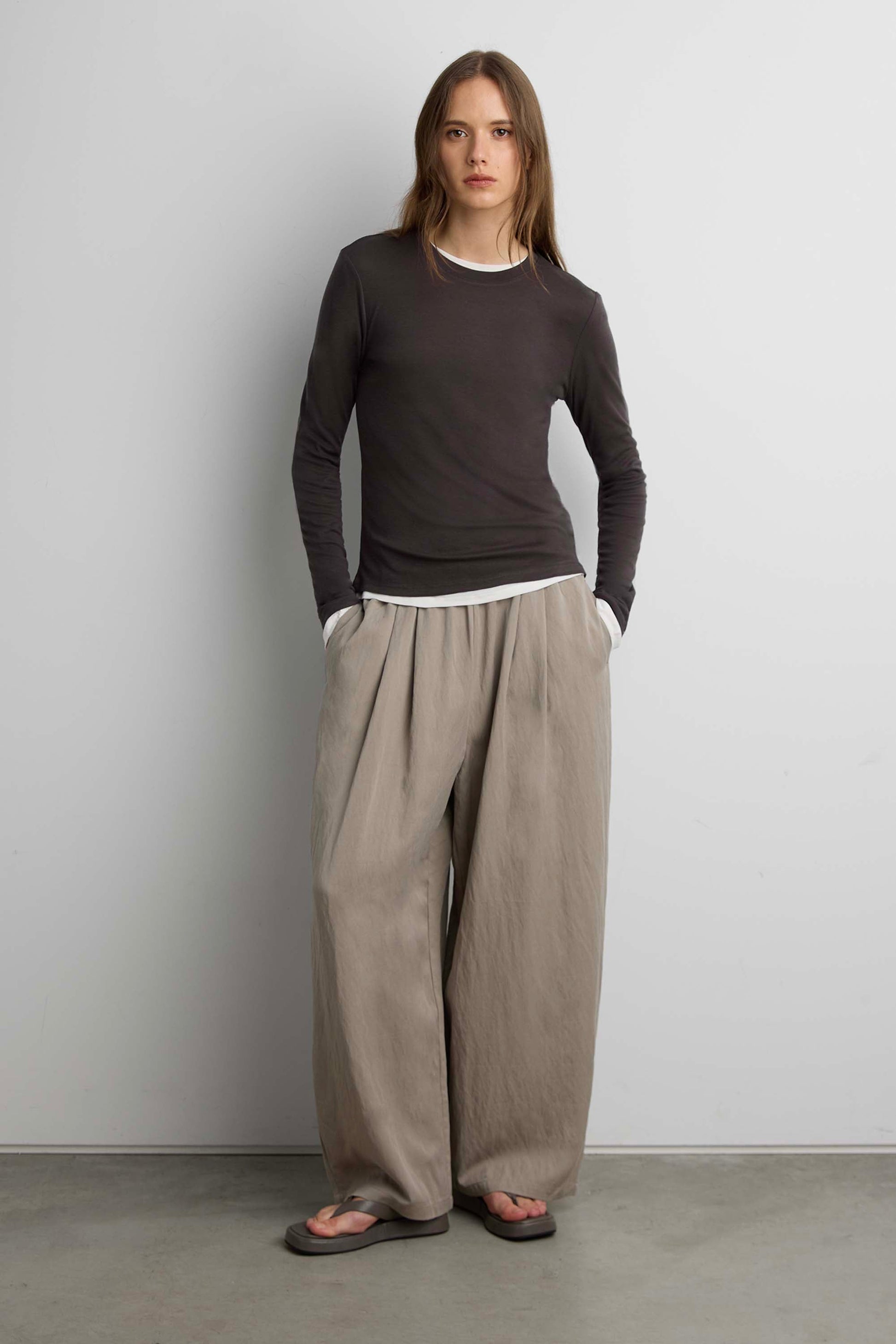 RELAXED WIDE LEG PULL-ON PANT