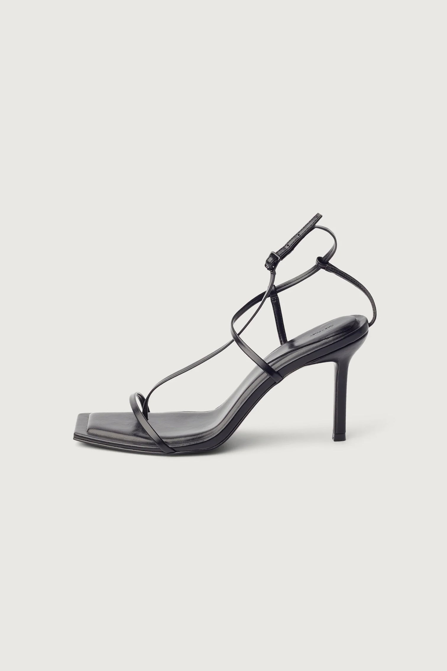 THIN STRAP HEELED SANDALS