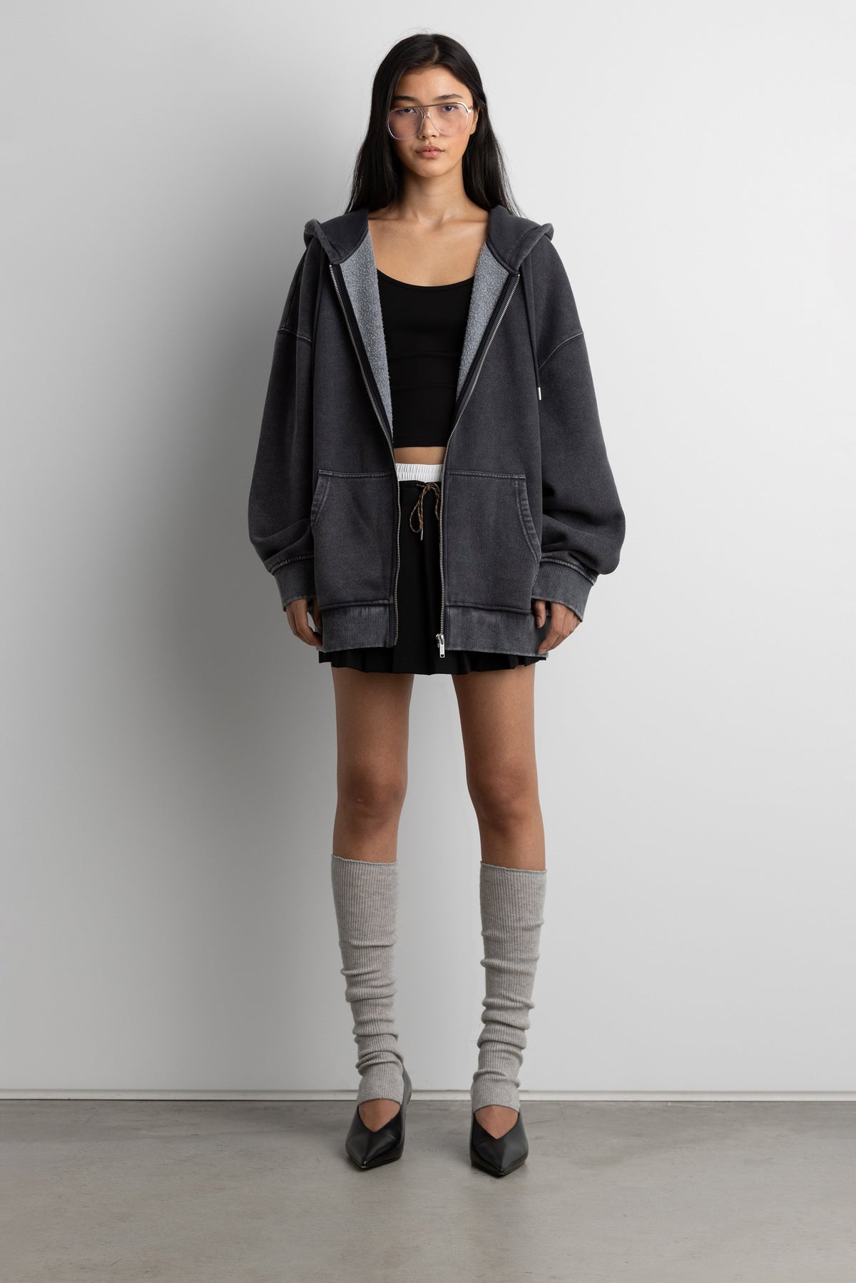 FLEECE STUDIO ZIP-UP HOODIE