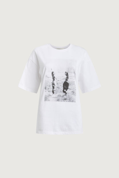 FRIENDSHIP GRAPHIC T-SHIRT