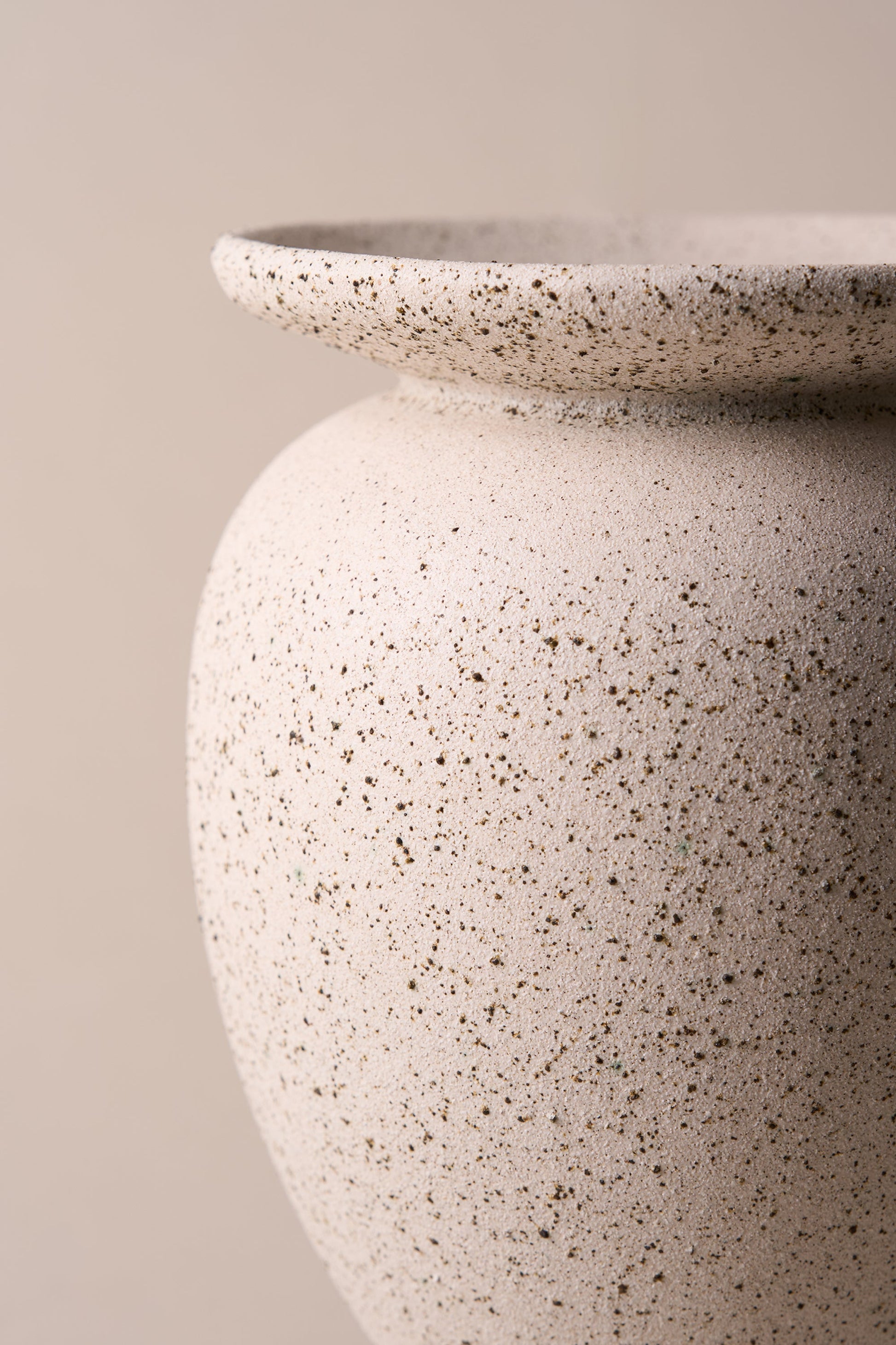 ATHENA VASE