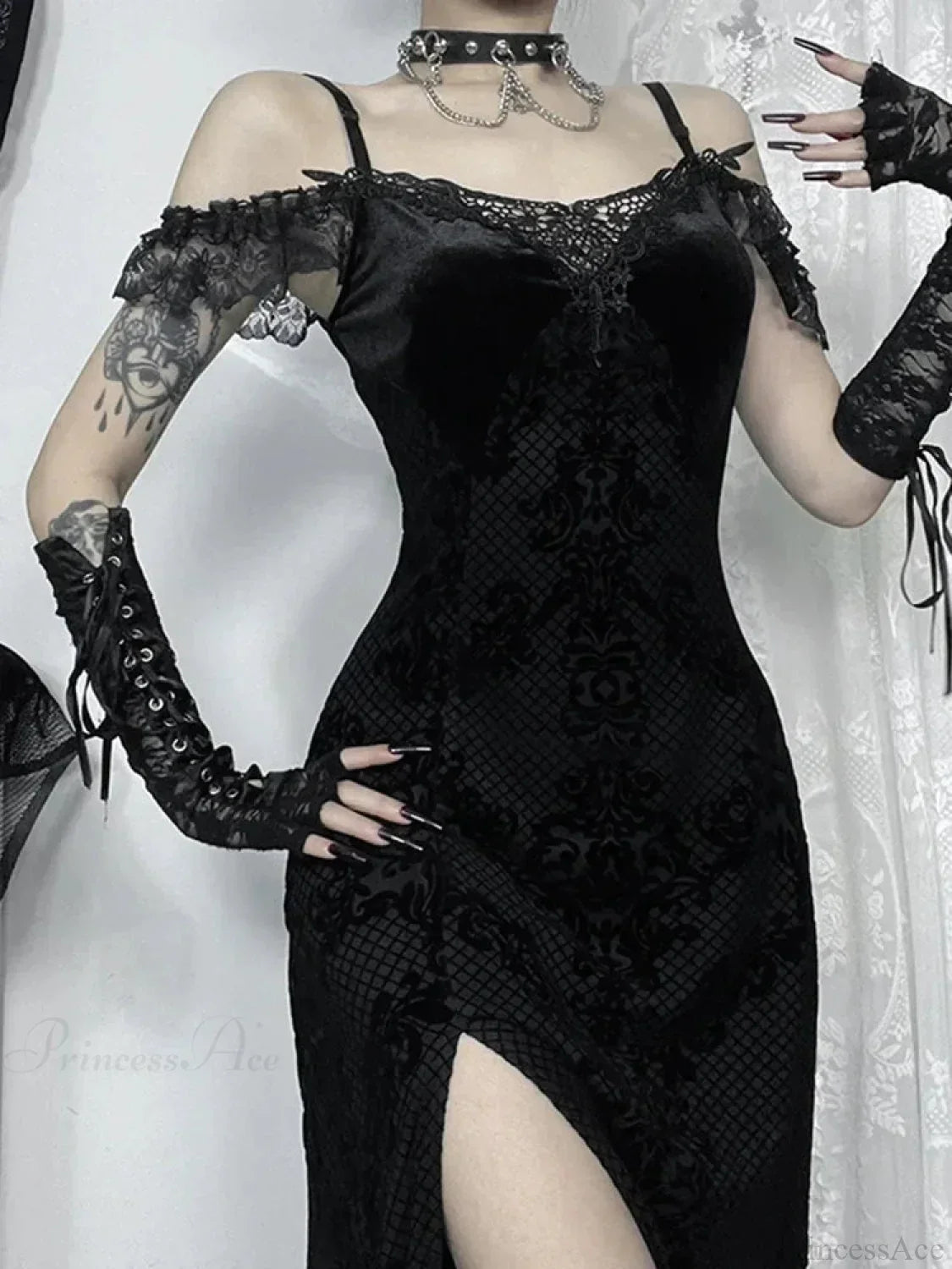 Lace Patchwork Spaghetti Strap Maxi Dress